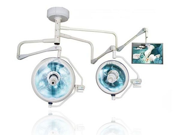 ZF-700／500中置攝像手術(shù)無(wú)影燈(帶顯示器)